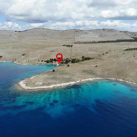 Дом отдыха Seaside 'little White Port' Kornati